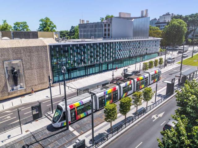 Vue extérieure du Centre de Congrès angers destination angers